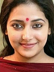 ملیالم اداکارہ تخ Sithara کی کو گرم سہ