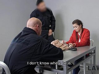 Teen nie wie, gdzie urzędnik ochrony zabrał ją, ale ona się pieprzyła