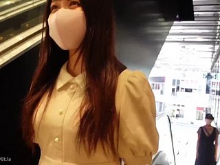 Schoolgirl Creampie ~ Beleza com máscara