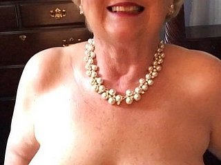 Well-endowed Sue Well-endowed Head