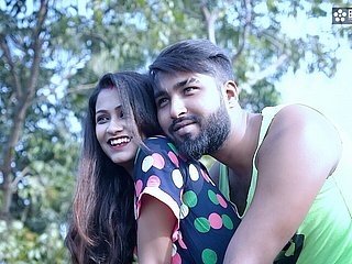 Pati Ke Chhote Bhai Apne Hi Nai Nawalee Bhabhi Ko 감동 Karke Chodne ka Maja Luta jab ghar pe bhaiya nahi tha