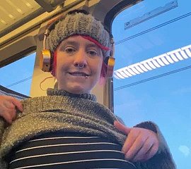 Proxy, der ein paar Sachen nearby einem öffentlichen Zug macht