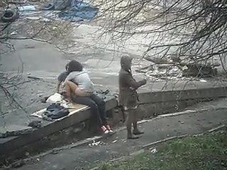 سڑک پر عوامی جنسی تعلقات