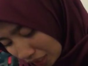 มลายู - labuh tudung
