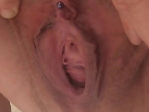 Tracy Pissing Unestablished