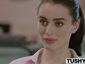Substructure Lana Rhoades pone un anal Mostrar