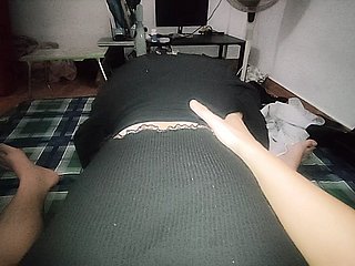 Sneezles petite amie de mon meilleur ami a de grandes capacités de succion