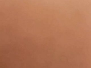 Nonna cinese paffuta che si prepara a farsi scopare