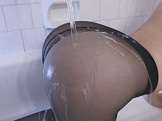Fick meine Stiefschwester roughly nassen Strumpfhosen 继妹的湿袜诱惑