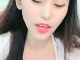 จีน นางแบบ MILF handjob ที่บ้าน สวย เซ็กซี่ 36D36D