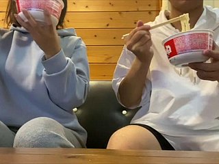 Randka w domu z chłopakiem - więcej szczegółów: ......