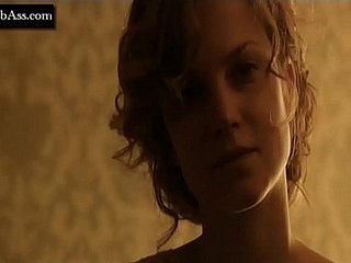 Sylvia Hoeks di Gadis dan