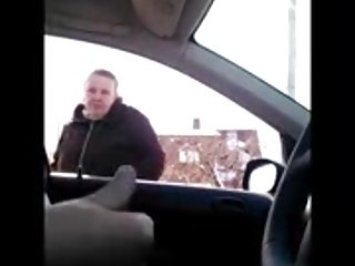 Olgun araba sinyal cum yardımcı olur