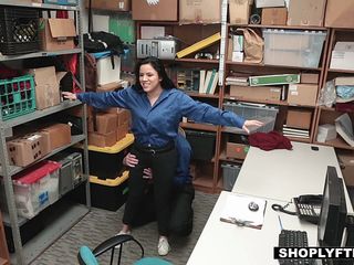 ShopLyfter - LP เจ้าหน้าที่อับอายโจรวัยรุ่นเคลฟเวอร์