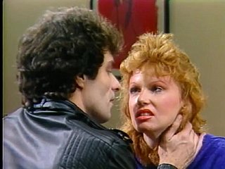 Cynthia Başlatma (1985) - tam bir retro coating