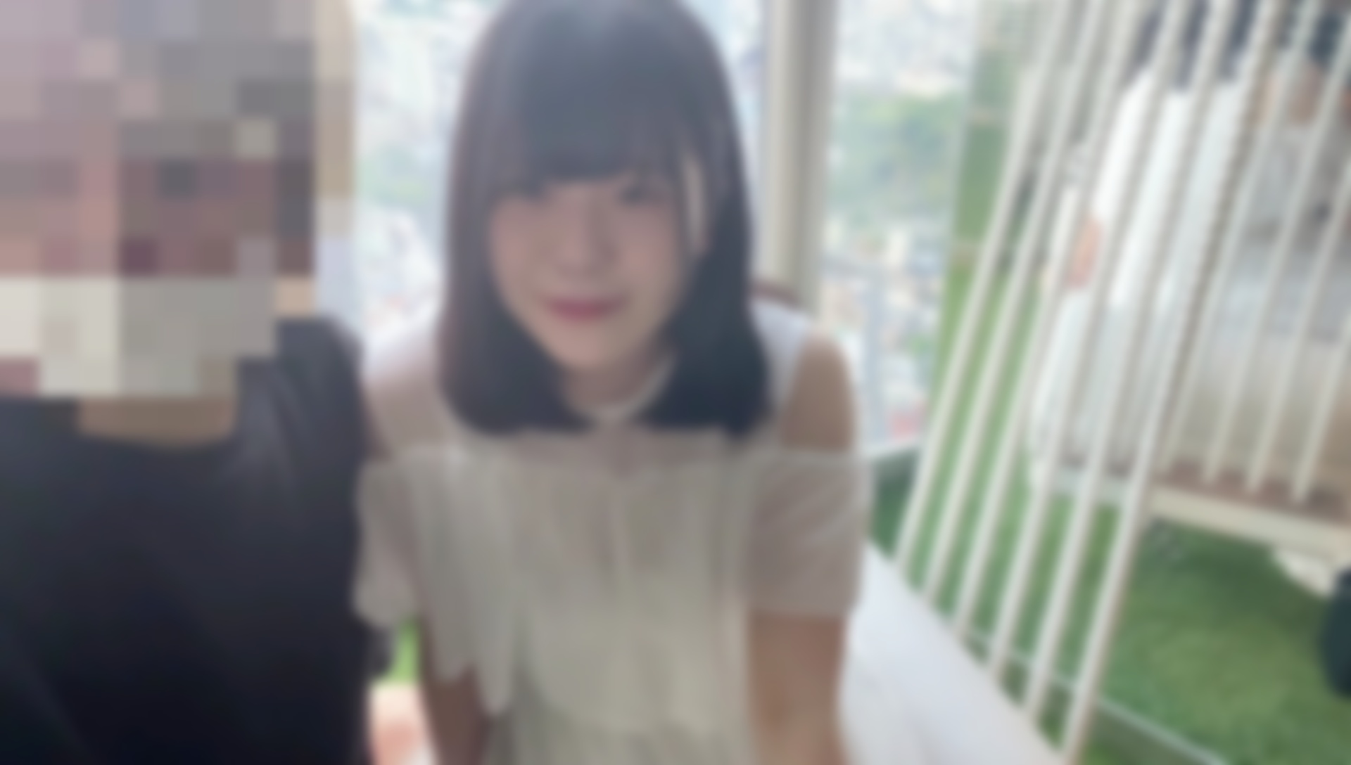 FC2-4382850 色白で黒髪清楚な新社会人1年目。甘えん坊な彼女が働くオンナになった就職祝いにイチ-cd1